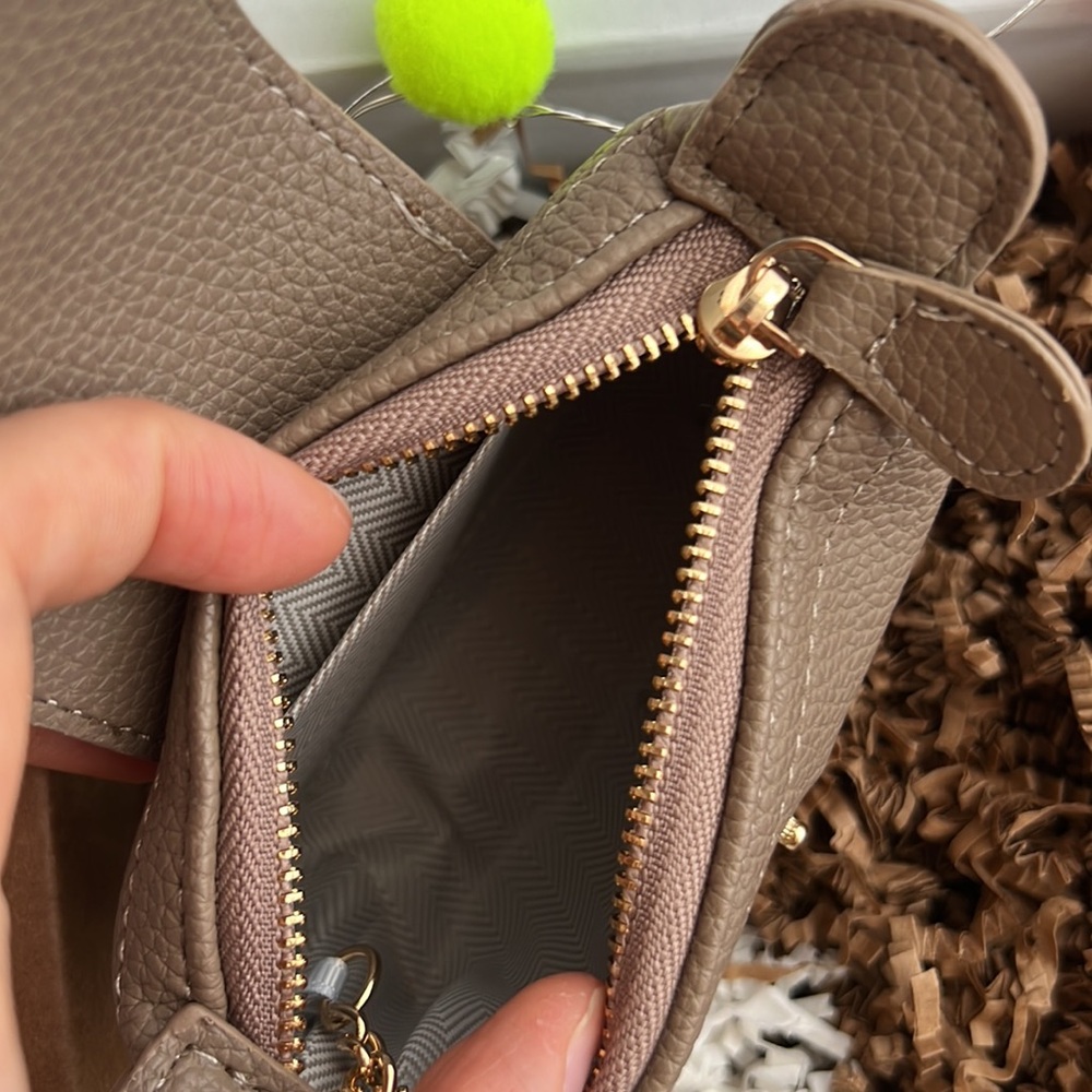 New small artificial leather coin purse - Picture 5 of 7